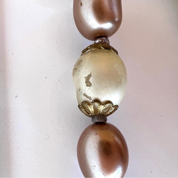 Vintage Beaded Tri Strand Necklace - Picture 8 of 9